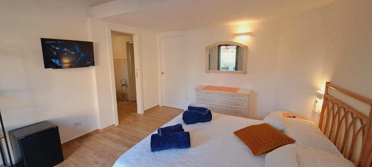 San Teodoro Rooms Esterno foto